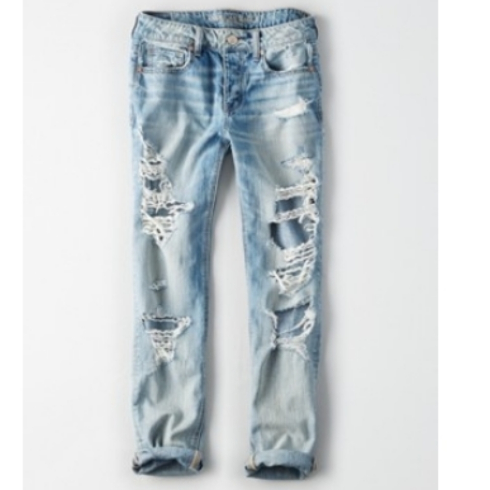 AE Tomgirl Ripped Jeans Size 18 Long